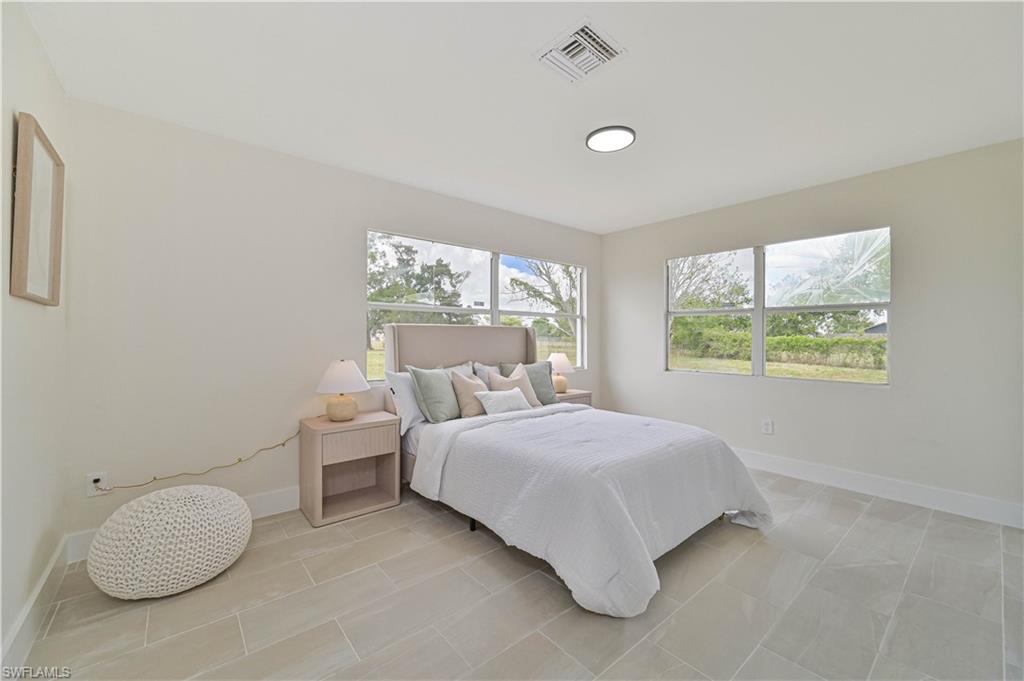 1400 Alwynne Dr Property Photo 21