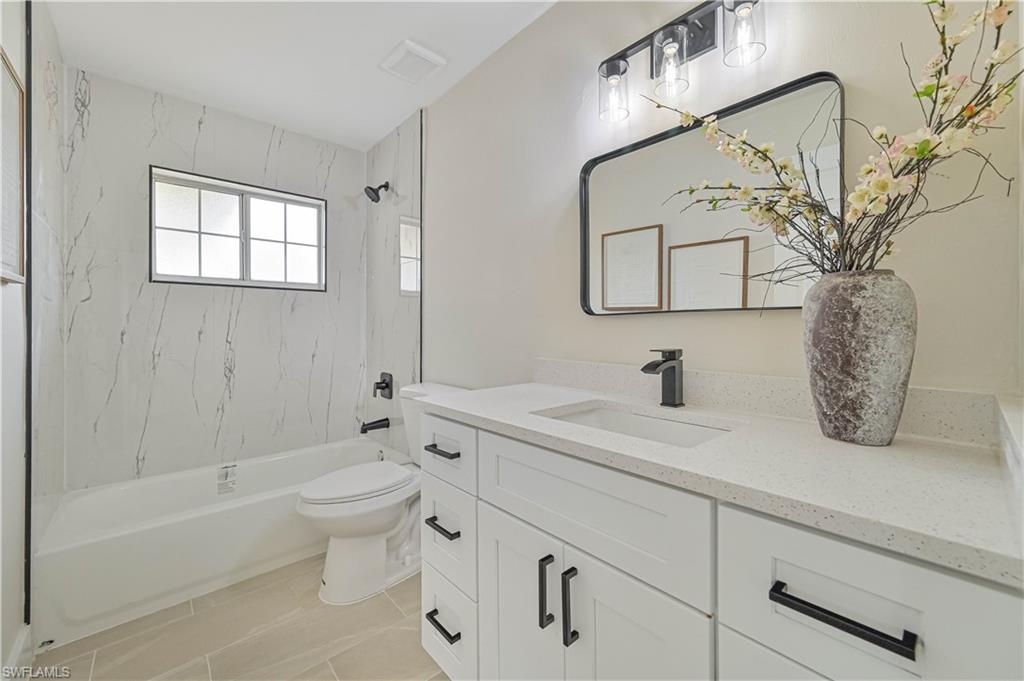 1400 Alwynne Dr Property Photo 23