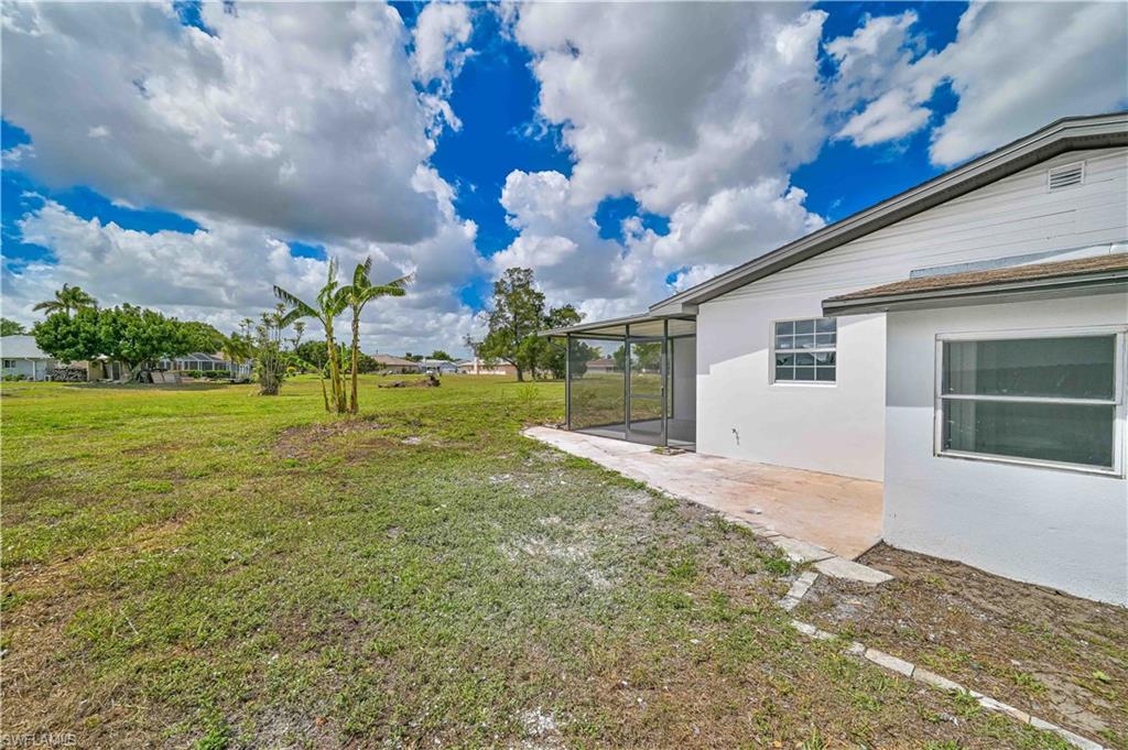 1400 Alwynne Dr Property Photo 35