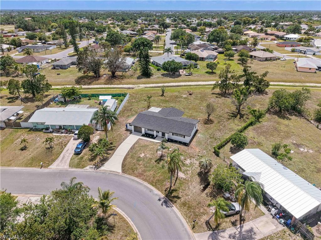 1400 Alwynne Dr Property Photo 38