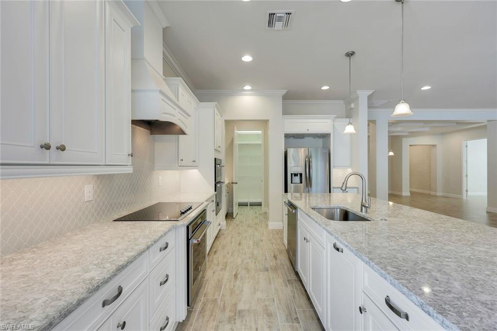 3781 Helmsman Dr Property Photo 10