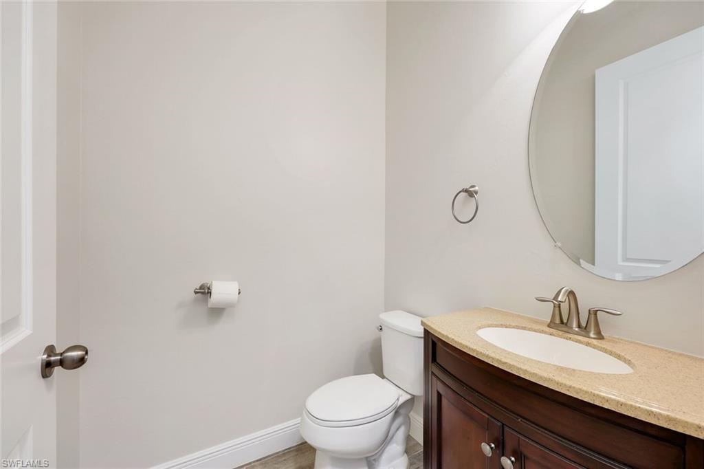 3781 Helmsman Dr Property Photo 24