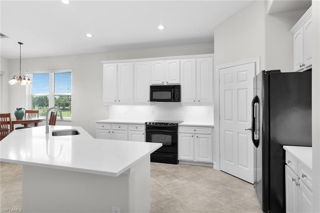 1286 Rialto Way # 202 Property Photo 9