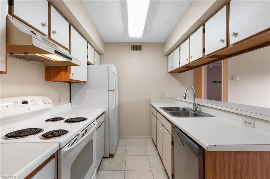 5317 Summerlin Rd # 1713 Property Photo 4