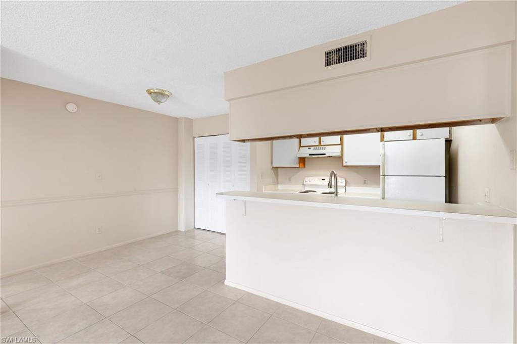5317 Summerlin Rd # 1713 Property Photo 6