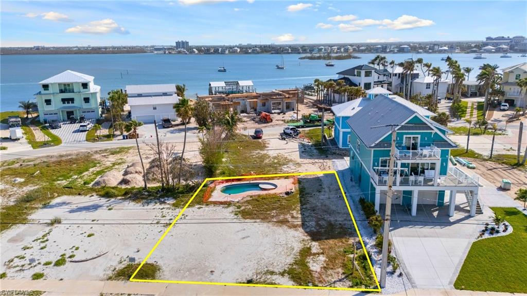 523 Estero Blvd Property Photo 10