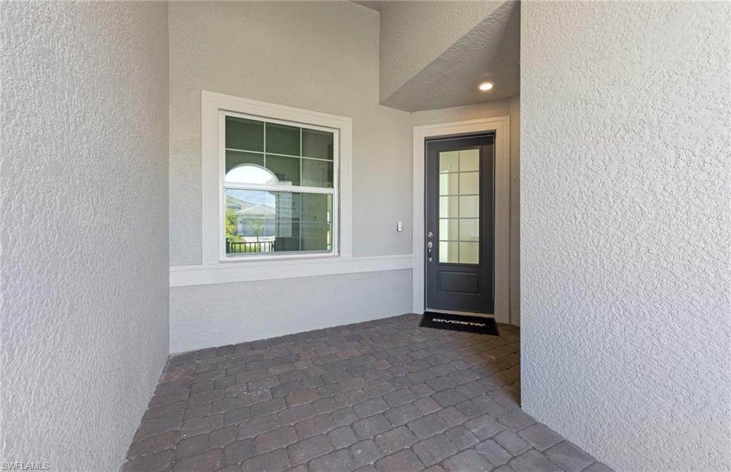 12421 Dolomite Way Property Photo 5