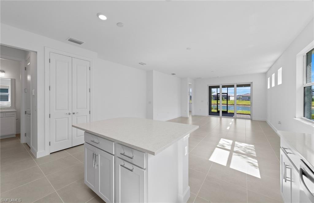 12421 Dolomite Way Property Photo 10