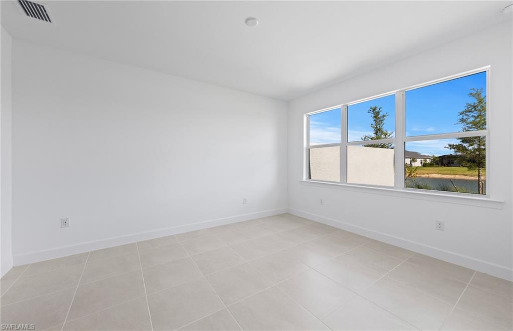 12421 Dolomite Way Property Photo 17