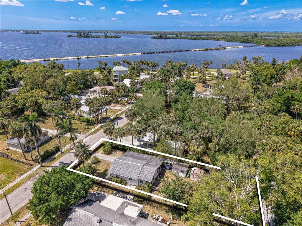 219 Granada Blvd Property Photo 4