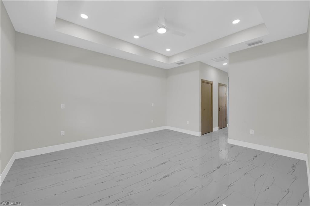2807 40th St W Property Photo 19