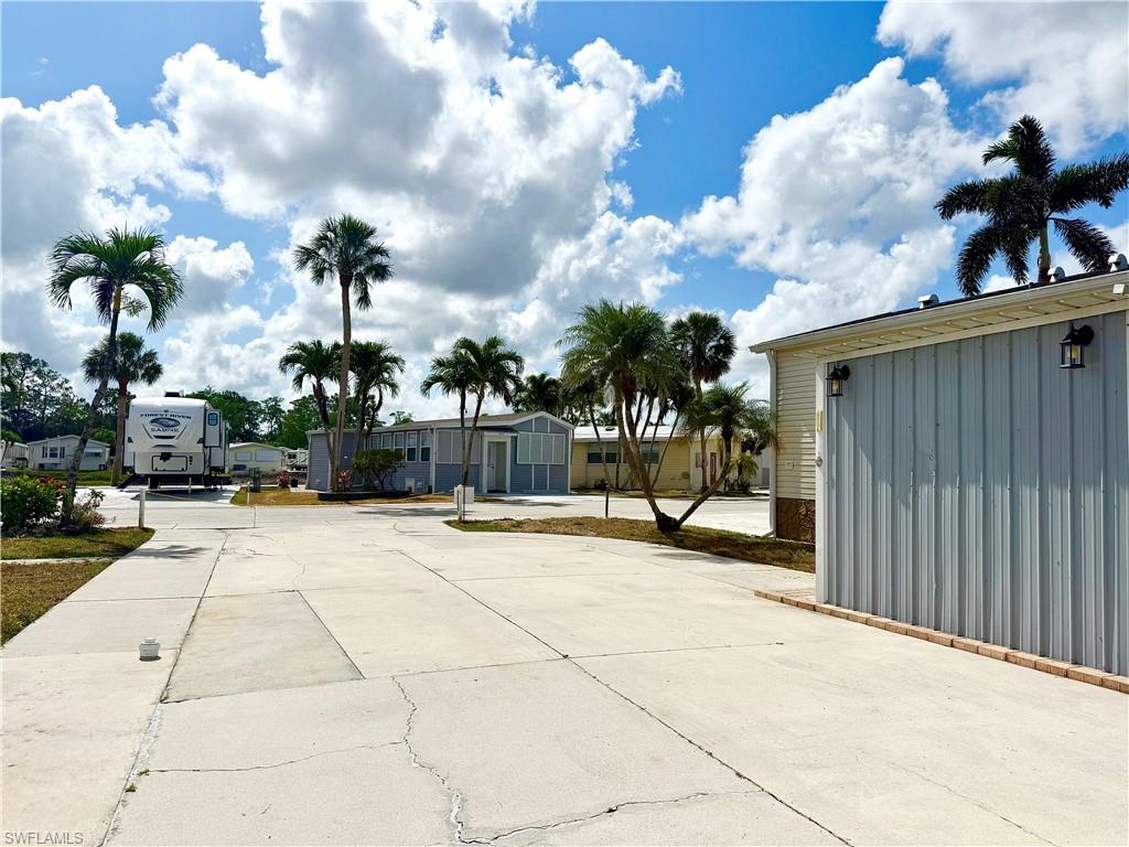 371 Imperial Wilderness Blvd Property Photo 11