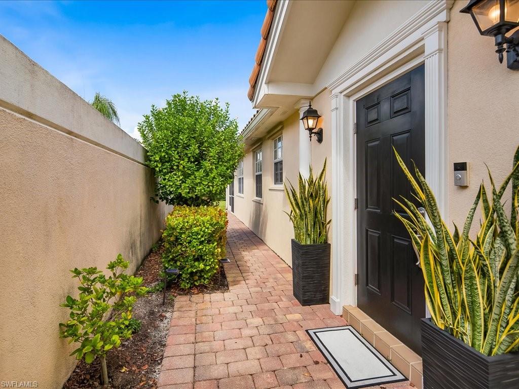 3238 Barbados Ln Property Photo