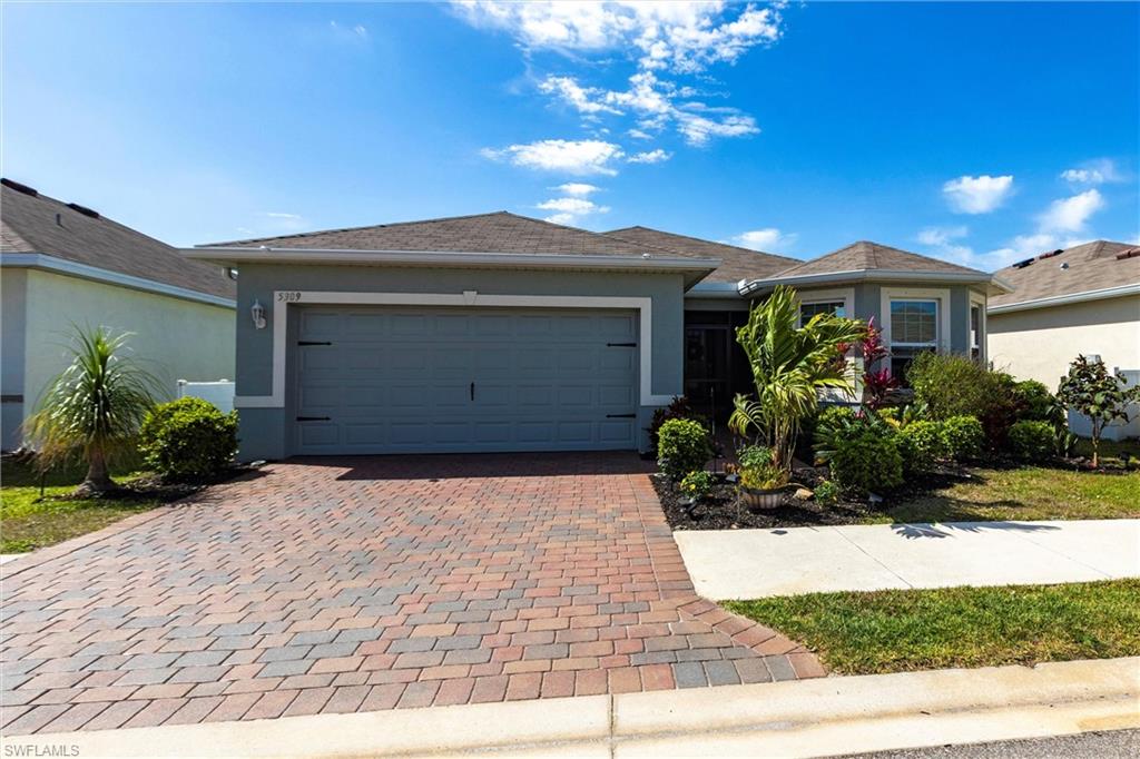 5309 Shell Mound Cir Property Photo 1
