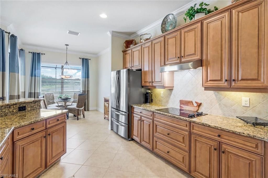3784 Treasure Cove Cir Property Photo 8