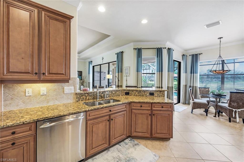 3784 Treasure Cove Cir Property Photo 9