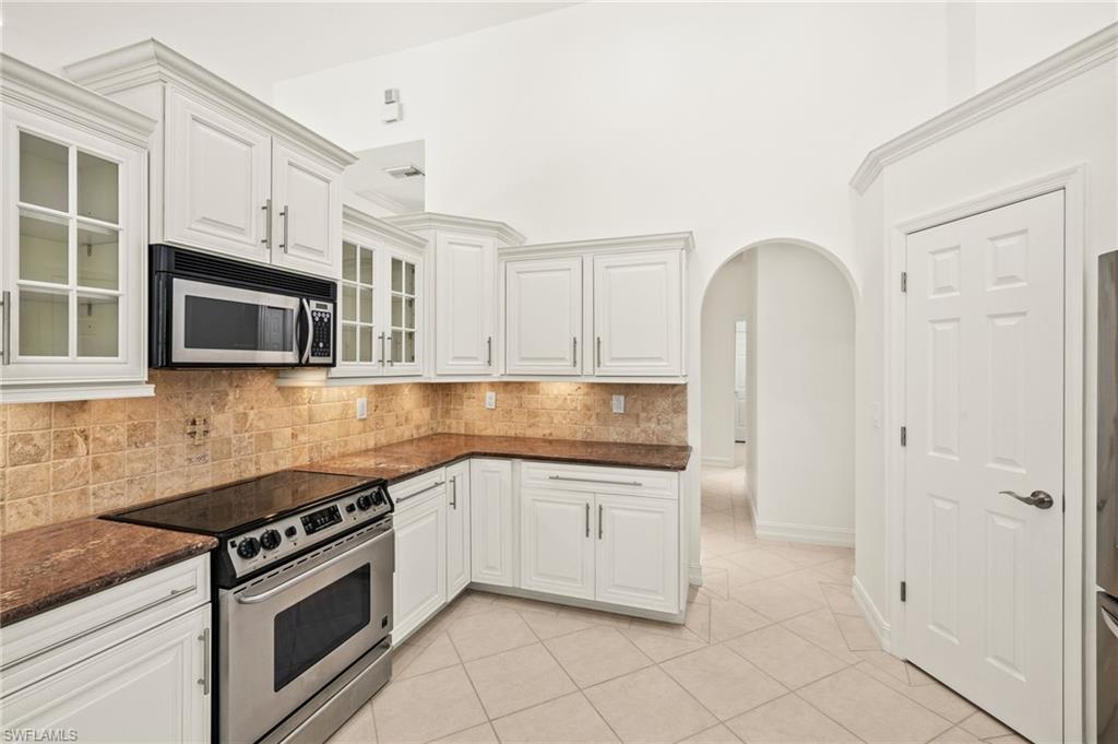7034 Sugar Magnolia Cir Property Photo 13