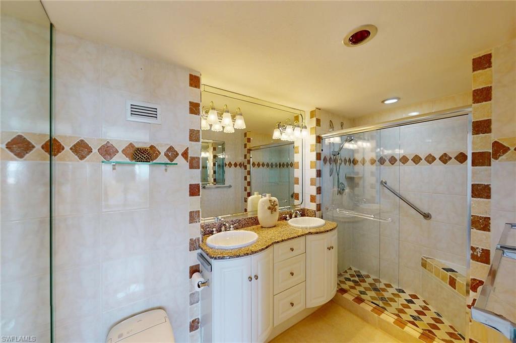 58 N Collier Blvd # 1205 Property Photo 13