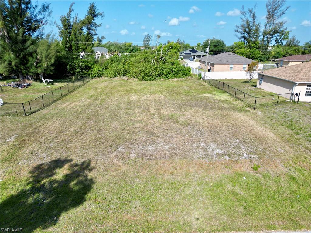 1634 Nw 1st Ave Property Photo 2
