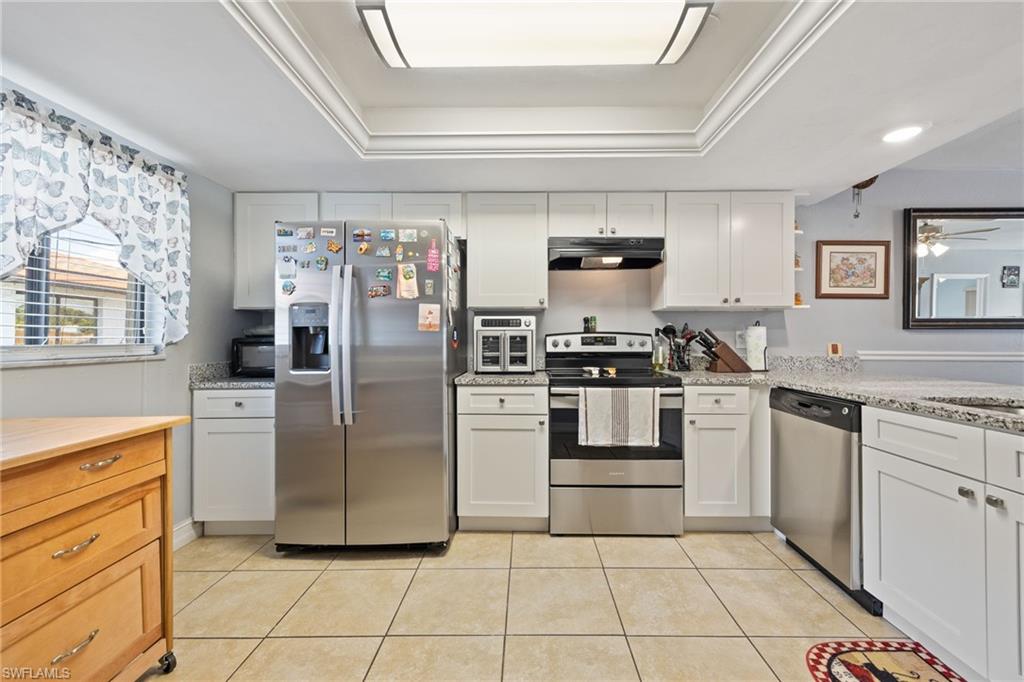 4514 Santa Barbara Blvd 5 Property Photo 6