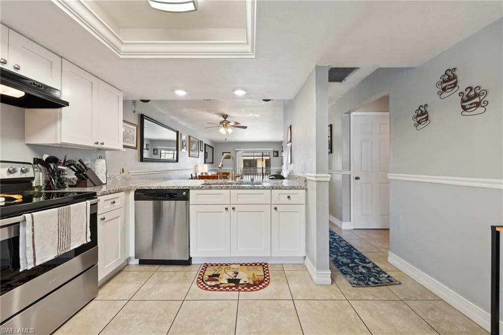 4514 Santa Barbara Blvd 5 Property Photo 7