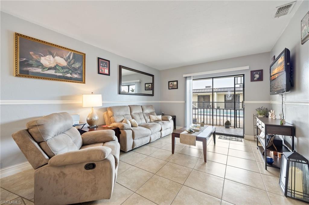 4514 Santa Barbara Blvd 5 Property Photo 13