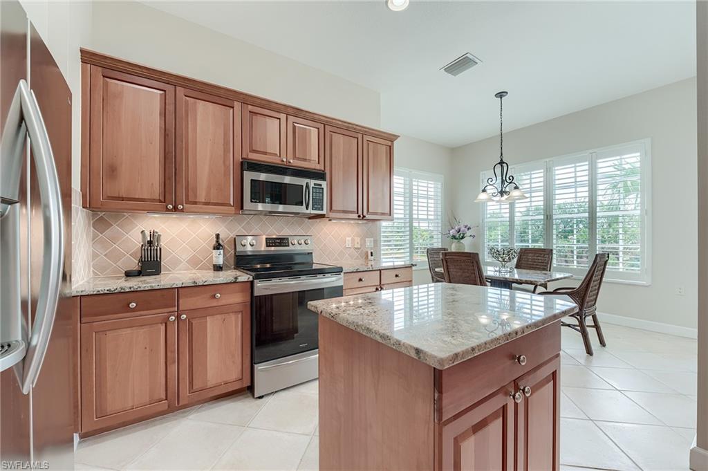 10301 Autumn Breeze Dr # 201 Property Photo 4