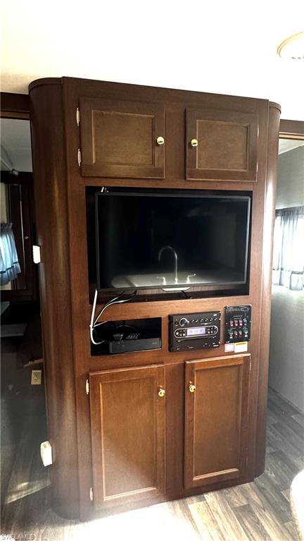 11102 Stardust Dr Property Photo 7