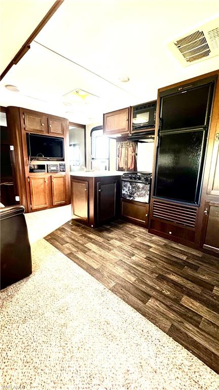 11102 Stardust Dr Property Photo 8