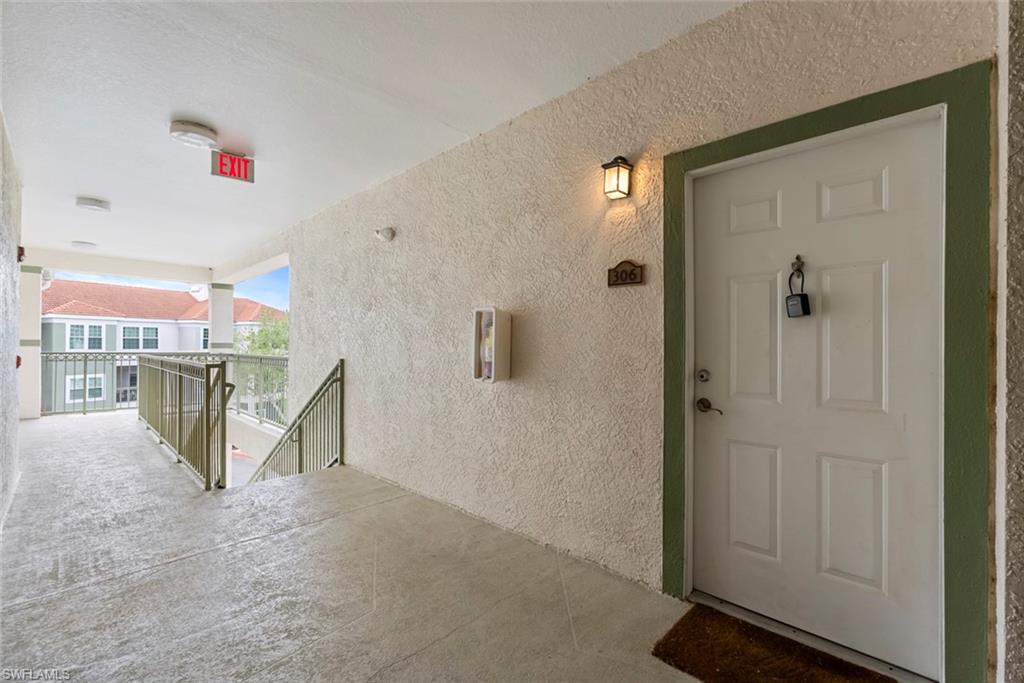 23560 Walden Center Dr # 306 Property Photo 3