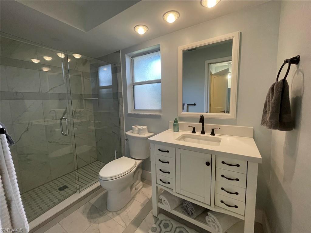 1057 Bayshore Ave Property Photo 13