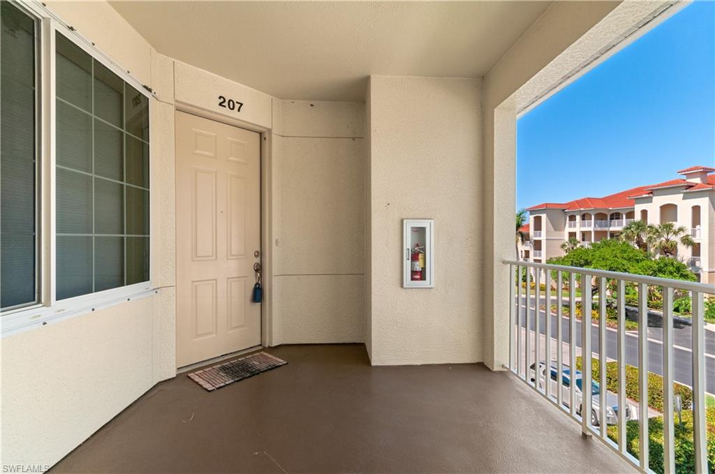 4834 Hampshire Ct # 207 Property Photo 3