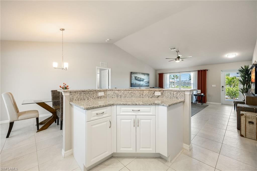 204 Sw 28th St Property Photo 18