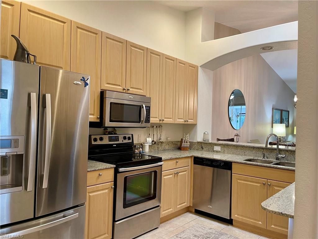 6112 Mandalay Cir # 67 Property Photo 8