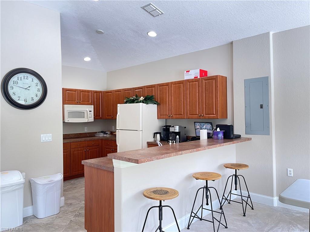 6112 Mandalay Cir # 67 Property Photo 32