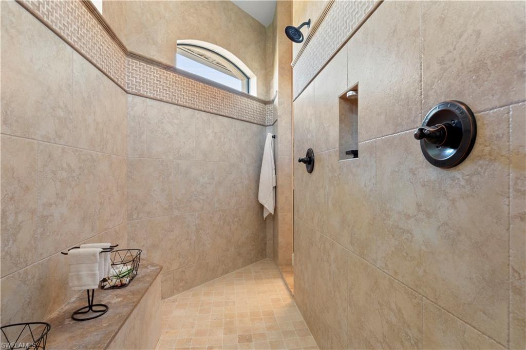 3926 Nw 42nd Pl Property Photo 28
