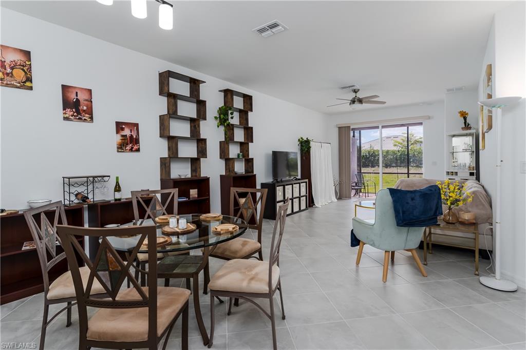 2140 Dragonfruit Way Property Photo 8