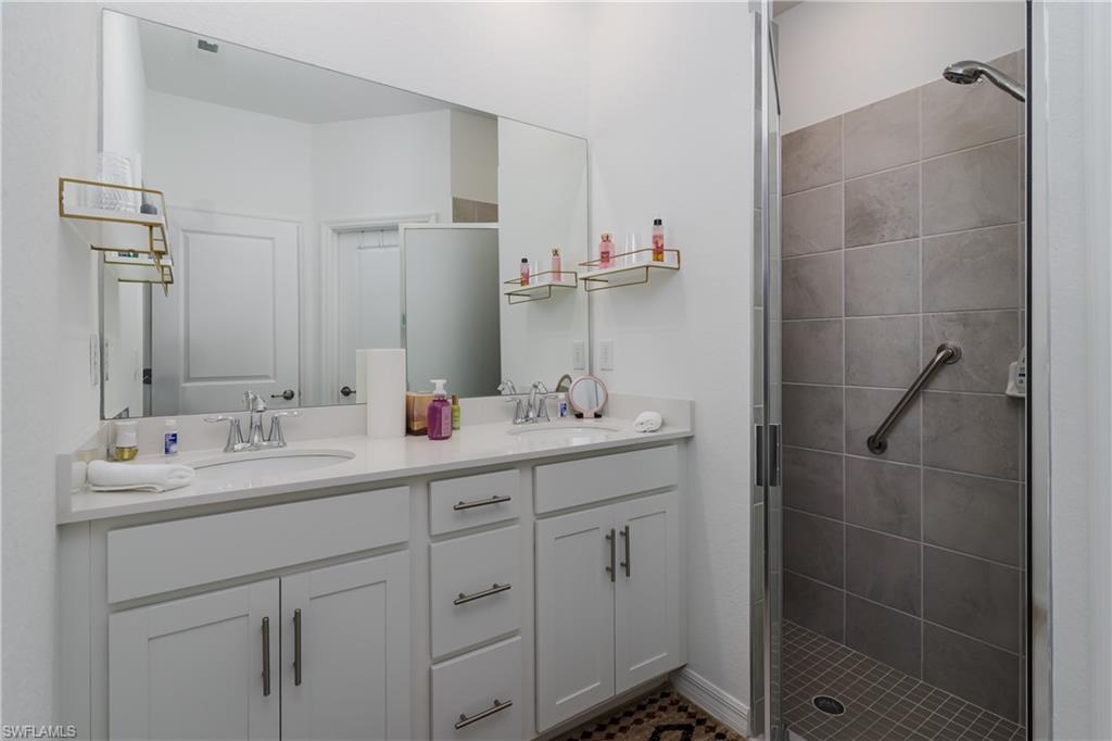 2140 Dragonfruit Way Property Photo 19