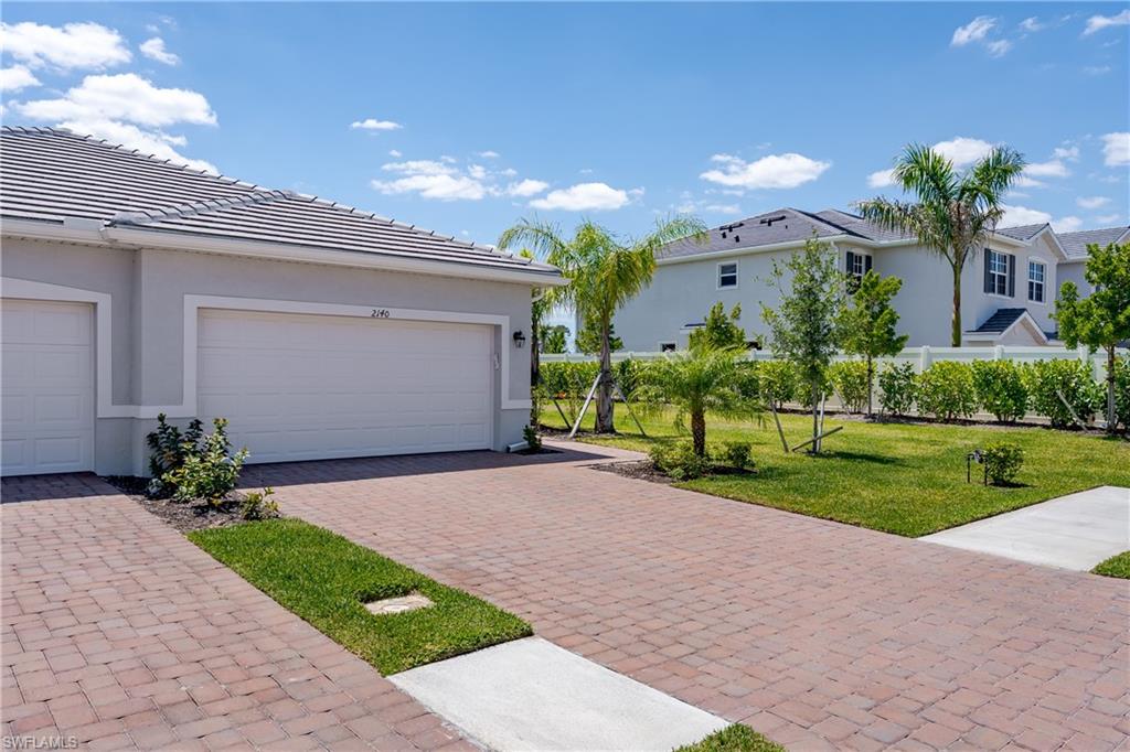 2140 Dragonfruit Way Property Photo 29
