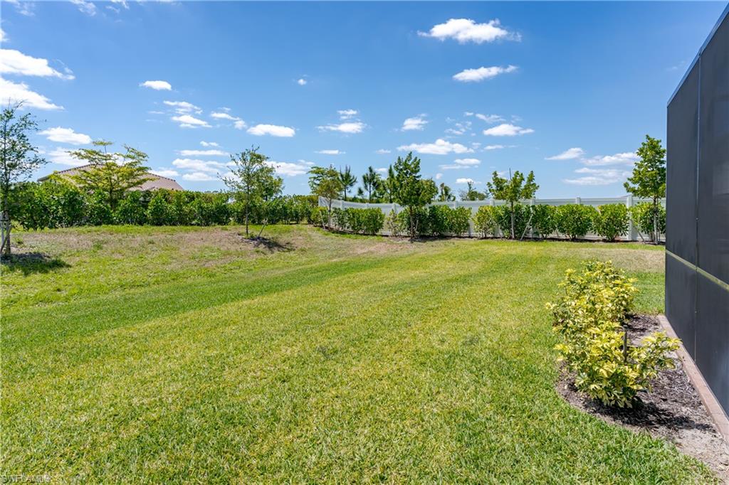 2140 Dragonfruit Way Property Photo 35