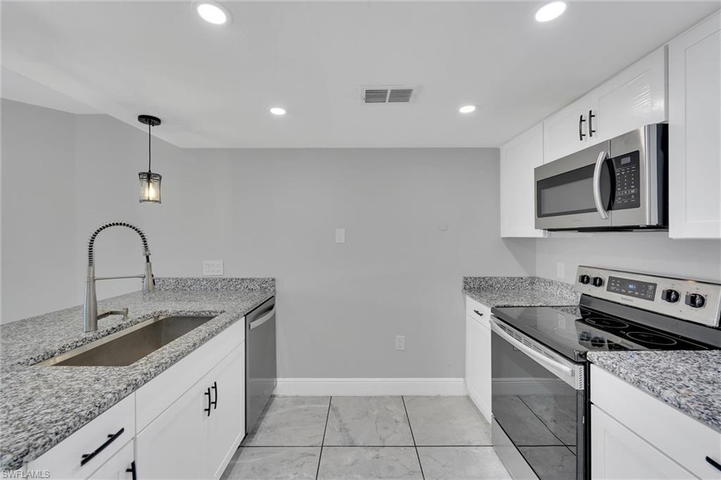 1755 Four Mile Cove Pkwy # 226 Property Photo 3
