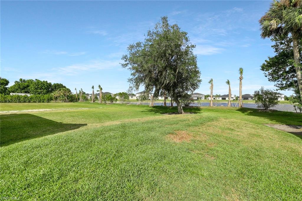 17060 Cypress Creek Dr Property Photo 23