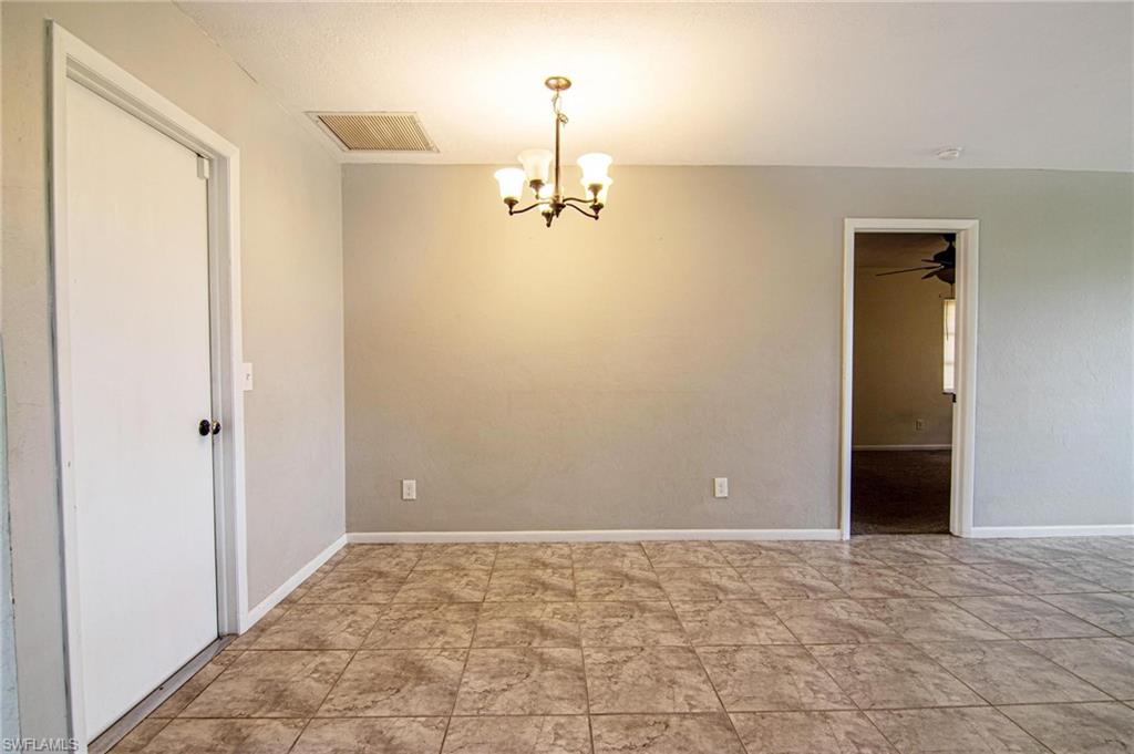 485 Labree Ave S Property Photo 21
