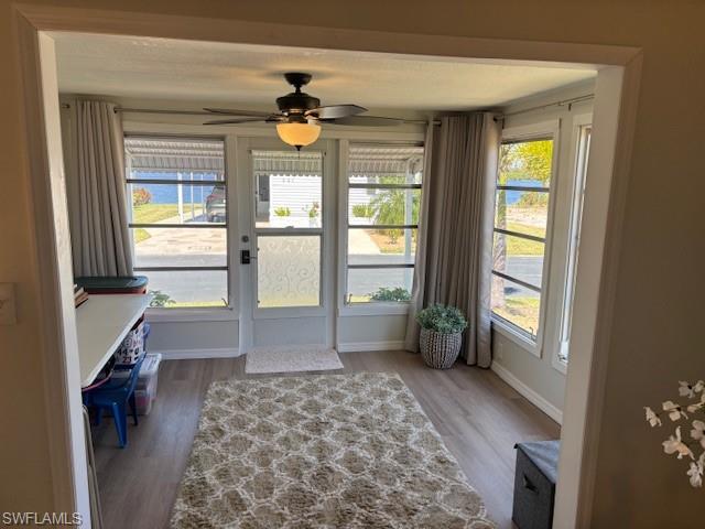 361 Shoreland Dr Property Photo 5