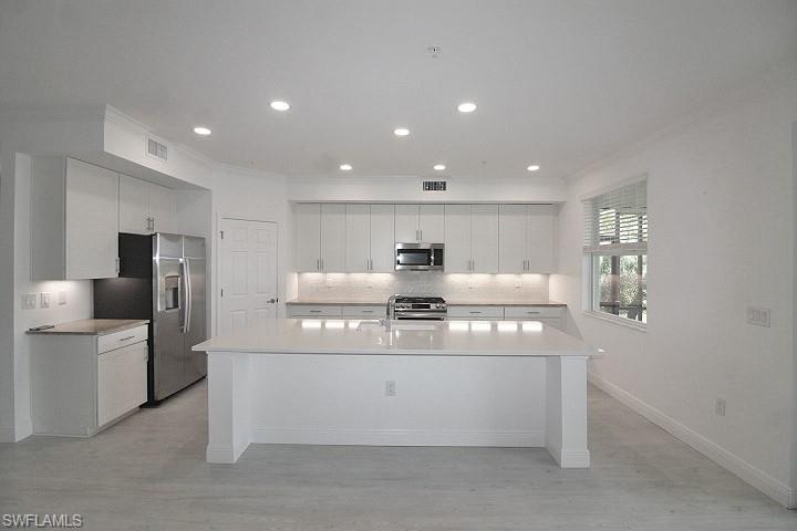 15935 Grassland Ln # 4011 Property Photo 11