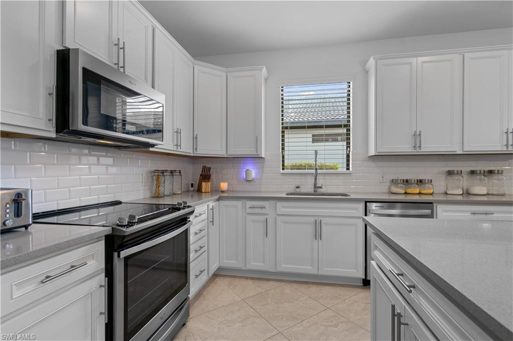 16087 Mistflower Dr Property Photo 14