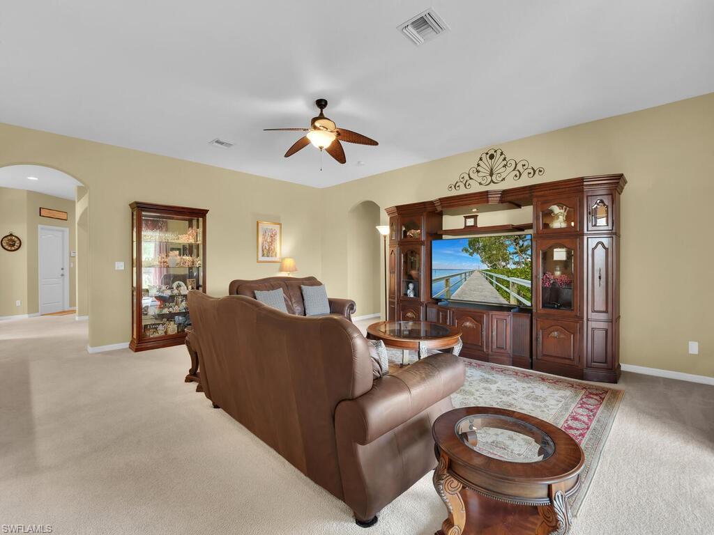 12882 Pastures Way Property Photo 8