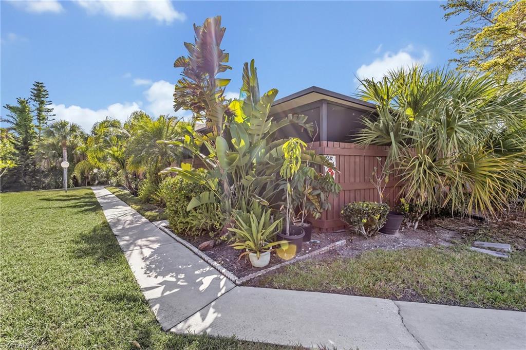 15514 Crystal Lake Dr Property Photo 1