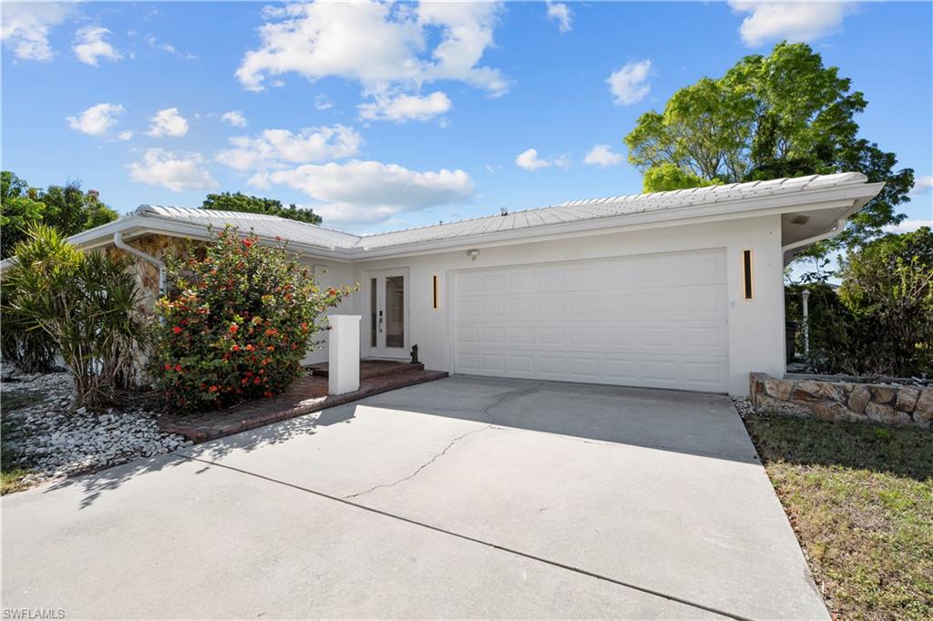 1515 Manchester Blvd Property Photo 1