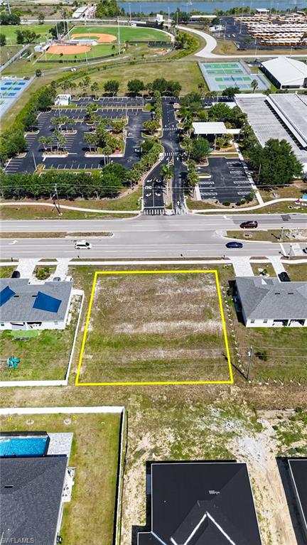 518 Chiquita Blvd N Property Photo 3